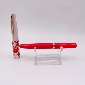 PILOT Fountain pen Flower motif 14K Gold 585 Nib size F - Picture 1 of 9