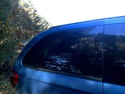 Cuarto de vidrio para pasajeros 119" Wb tinte de privacidad eléctrico para caravana 01-07 3229600 Foto 1 de 4