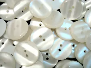 Buttons 23mm Lustre 30pc Sewing Clothing Crafts Sew Dressmaking - Picture 1 of 2