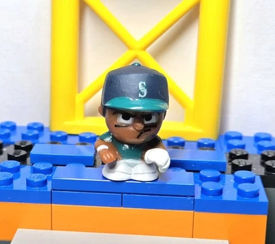 MLB Teenymates Advent Edition 2025 Julio Rodríguez Seattle Mariners Foto 1 de 2