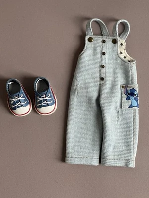 Jeansoverall blaue Sneakers für Paola Reina 32 cm Puppen Kleidung Neu Handwerk