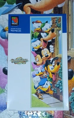 A Wonderful Surprise 950 Pc Jigsaw Puzzle COMPLETE Tenyo Disney OOP HTF Panorama - Image 1 of 4