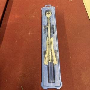 Kobalt 3/8-in Drive Click Torque Wrench (20-ft lb to 100-ft lb) 2884734. NEW - Picture 1 of 1