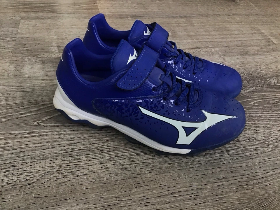 Mizuno Wave Select Nine Jr Low Youth Size 3 Molded Baseball Cleats Boys 320581  - Image 1 of 4