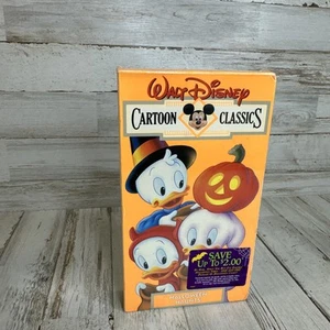 Walt Disney Cartoon Classics - V. 14 - Halloween Haunts (VHS, 1995) - Foto 1 di 10