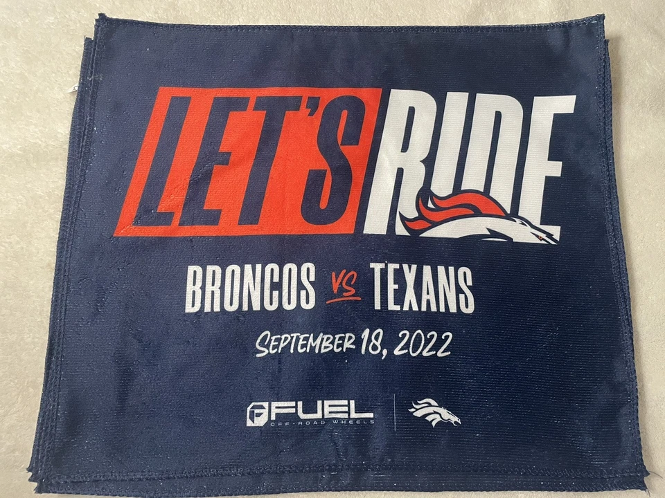 Toalla de rally de los Denver Broncos Let’s Ride Russel Wilson NFL Mile High SGA envío gratuito Foto 1 de 1