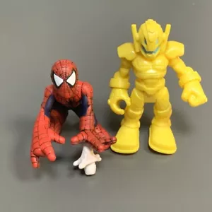 2x Playskool Marvel Super Hero Squad Ultron Centinela y Web Shooting Spiderman Juguete - Imagen 1 de 9