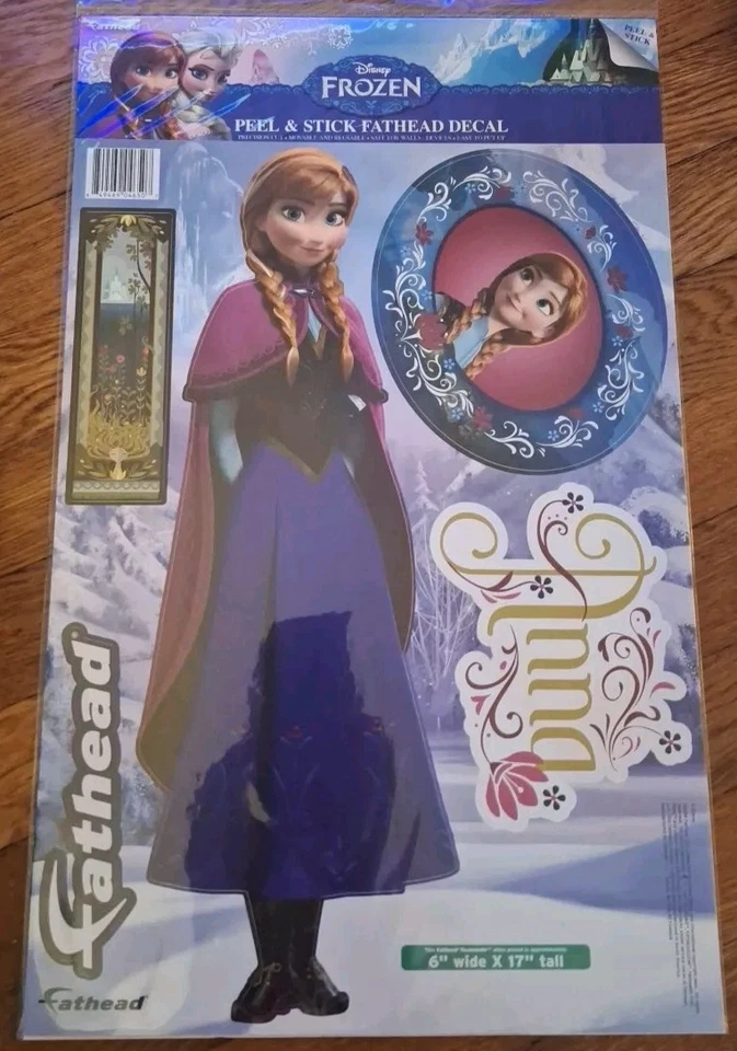Calcomanía de pared Disney Frozen - Anna 17 pulgadas de alto X 6 pulgadas - Pelar y pegar CABEZA GORDA Foto 1 de 1