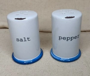 Salt & Pepper Shakers Farmhouse Rustic Country Ceramic 3" - Picture 1 of 7