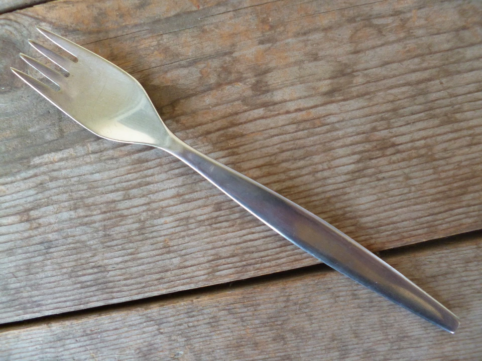 Gense Focus нержавеющая 1 отдельная вилка для салата Швеция 6 7/8 дюйма - Изображение 1 из 1