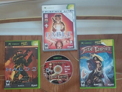 X Box Bundle of 4  Fable The Lost Chapters, Halo 2 , Jade Empire  Bonus Content - Image 1 of 4