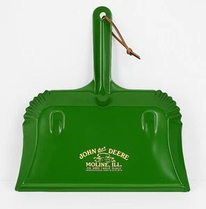 VTG John Deere Green Metal Dust Pan Moline IL Licensed Wall Display Collectible - Picture 1 of 11
