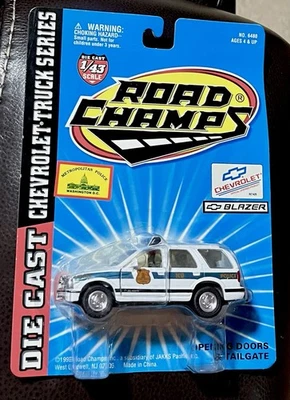 🏁 Road Champs Vintage 1997 Police Series Blazer Washington DC Police Car 1:43🏁 - Image 1 of 2