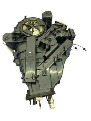 GMC YUKON XL DENALI 2021-2023 6,2 L 4X4 soplador de aire acondicionado trasero montaje de caja *77 k* Foto 1 de 4