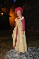 Costume storico artigianale riproduzione 'Dama col liocorno' di Raffaello