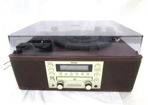 TEAC Multifunzione Audio LP-R520 Premium Lettore CD Cassette Deck HDMI Funzionante - Foto 1 di 4