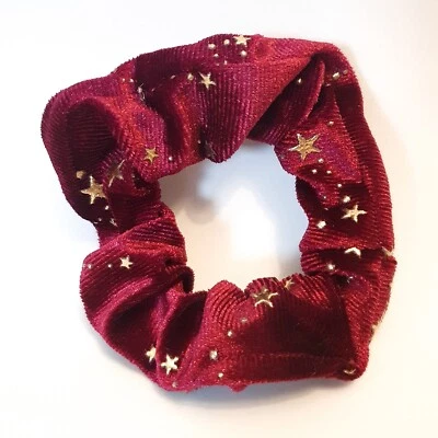 Scrunchie de terciopelo rojo con estrellas doradas emo gótico punk halloween granate Foto 1 de 2