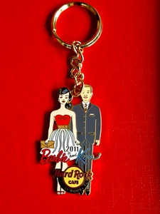 HRC Hard Rock Cafe Hollywood Florida Key Chain Barbie + Ken  new - Picture 1 of 4