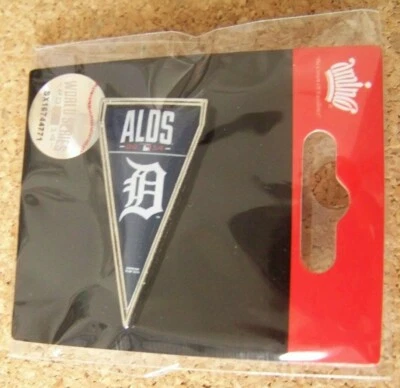 2014 Detroit Tigers ALDS Postseason pennant lapel pin AL MLB post season - Image 1 of 4