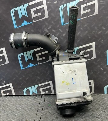 Intercooler turbo refrigerador lado esquerdo BMW M5 F90 2018-2020 fabricante de equipamento original 7852407 - Imagem 1 de 4