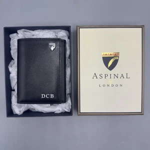 Aspinal London Triple Billetera Tarjetero Estuche Cuero Negro Nuevas Iniciales "DCB" - Imagen 1 de 21