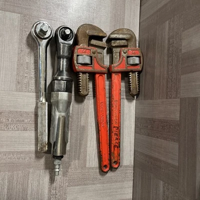 Mixed Lot of Tools – 24 pc Wholesale Tool Set - Image 1 of 4