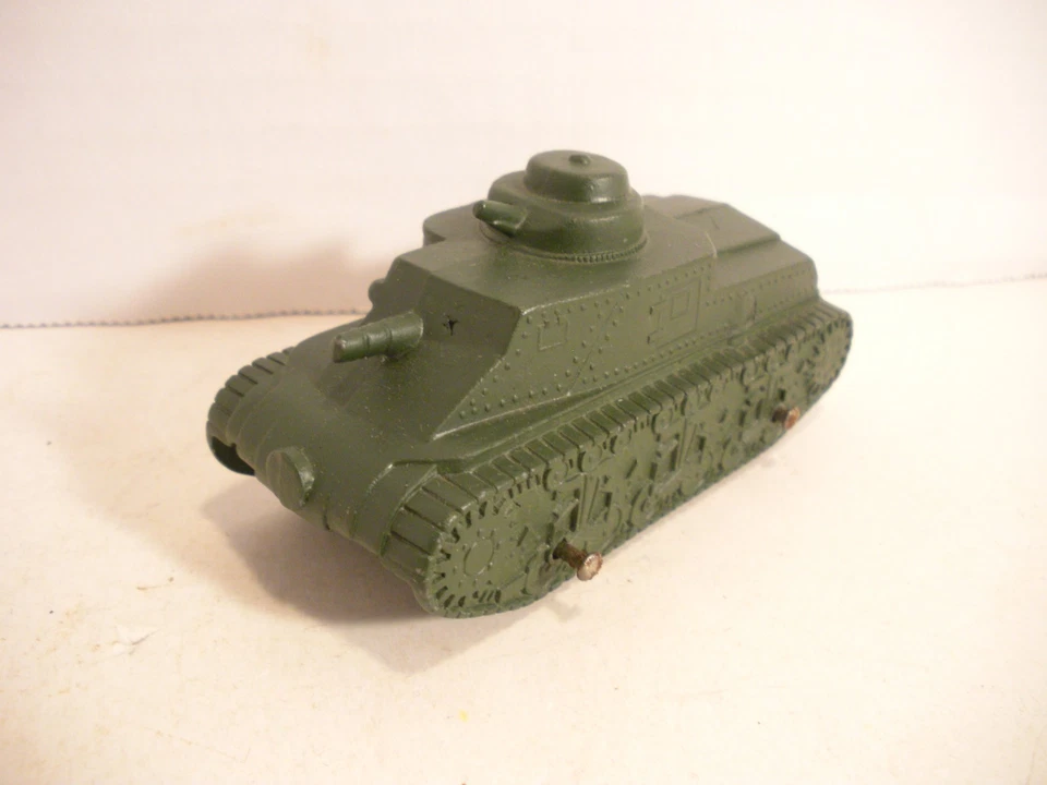 Vintage Tootsie Toy Military WW1 WW2 Tank Destruction Vehicle U.S.A. Excellent - Image 1 of 4