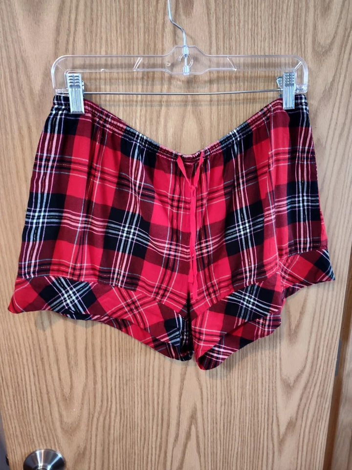 Shorts xadrez Victoria's Secret tamanho médio - Imagem 1 de 4