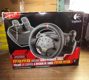 Logitech MOMO Racing Wheel Force Feedback - Picture 1 of 13