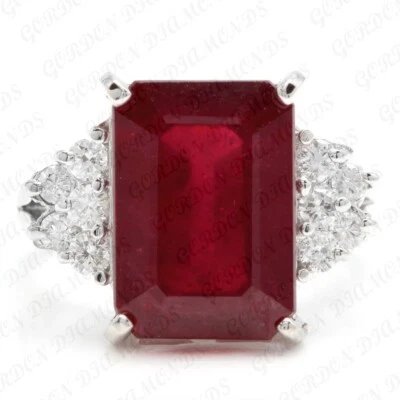 Anillo de compromiso de diamantes y rubíes naturales talla esmeralda de 6,50 quilates enchapado en oro blanco de 18 quilates Foto 1 de 4