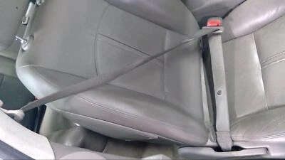 Used Front Right Seat Belt Front fits: 2009 Saturn Aura new style emblem in bump Foto 1 de 4