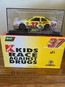 1/24 Revell nascar #37 Jeremy Mayfield Kids Race Against Drugs Ford T-Bird - Picture 1 of 1