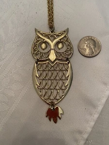 Mid-Century Boho Large OPENWORK GOLD TONE Articulated OWL PENDANT Necklace - Picture 1 of 3