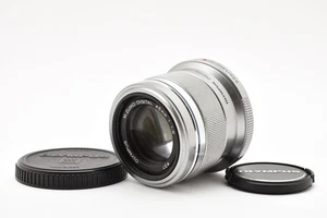 Olympus M.Zuiko Digital Objektiv 45 mm f/1,8 Micro Four Thirds 4/3 [Exc+++] #2547054A - Bild 1 von 13