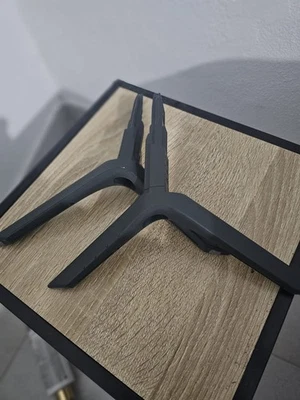 Pernas de soporte Samsung 50 polegadas BN63-18713X009 Foto 1 de 4