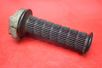 1971 SUZUKI T250 RIGHT THROTTLE GRIP - Image 1 of 4