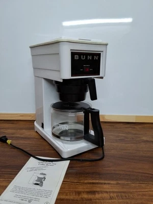 Cafetera BUNN Home Brew GRW-10 Velocidad Drip Brew 10 tazas blanca probada Foto 1 de 4