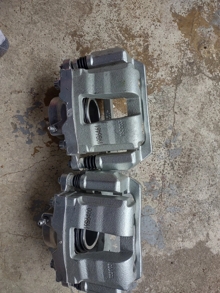 Pinzas de freno delanteras de repuesto de 2 piezas para Hyundai&Kia... Foto 1 de 4