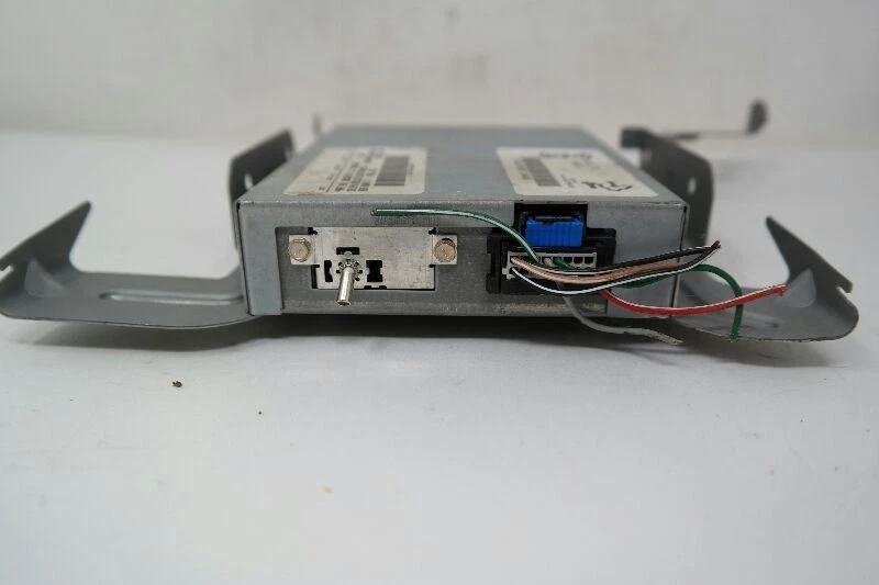 Chevy Impala 2006-2013 receptor de satélite opcional U2K OEM Foto 1 de 4