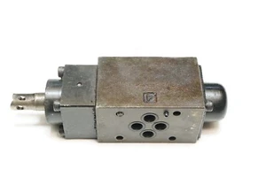 READ! NIB Parker 4-Way Cam Operated Hydraulic Directional Control Valve D1VD1HN - Picture 1 of 10