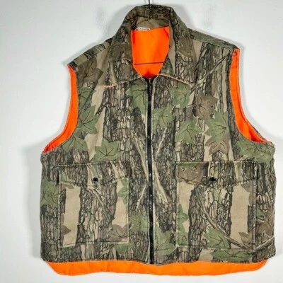 Winchester Men’s Size Extra Large XL Vintage Camouflage Hunting Vest - Image 1 of 4