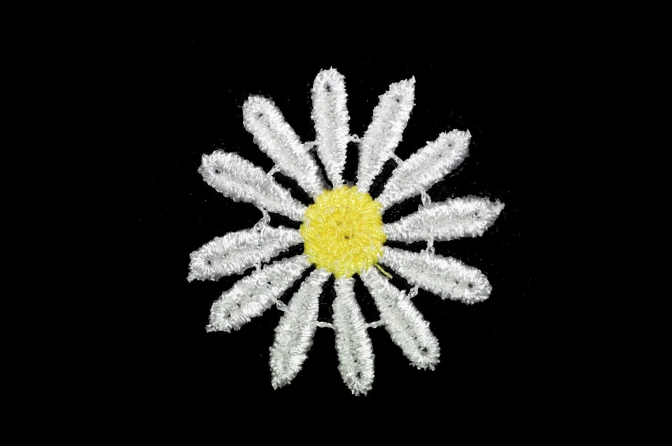 Unotrim 2" Daisy Flower Venice Lace Applique Patch Off-White Yellow by 6 pieces - Image 1 of 1
