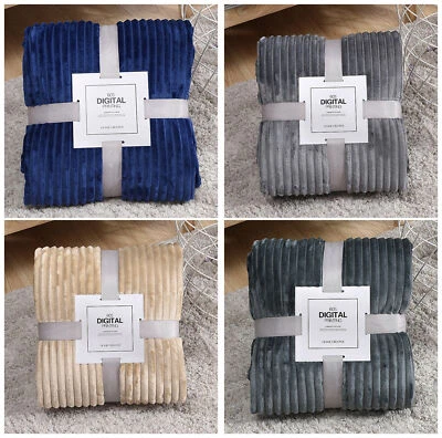 Kuscheldecke Flauschige Wohndecke Flanell Plüsch Fleecedecke Sofadecke Bettdecke - Bild 1 von 4