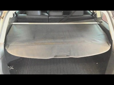 2013 OUTBAK LEGACY    Cargo Cover Roll Up Rear cover Foto 1 de 4