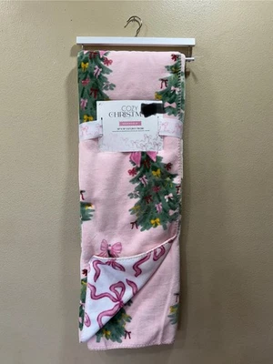 New Release Cozy Christmas Reversible Bow Pink Christmas Tree Throw Blanket - Image 1 of 4