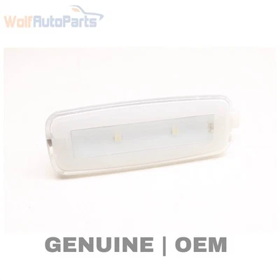 AUDI TT RS QUATTRO 2012-2014 - Luz de tocador/maquillaje 4H0947105A Foto 1 de 4