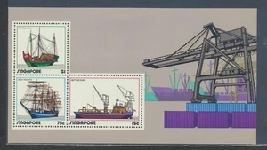 Singapore 166a 1972 Ships, Shipping Industry souvenir sheet, small back faults - Picture 1 of 2