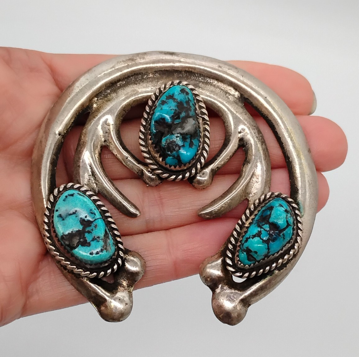 Naja Necklace In Us Native American Jewelry 1935-Now for