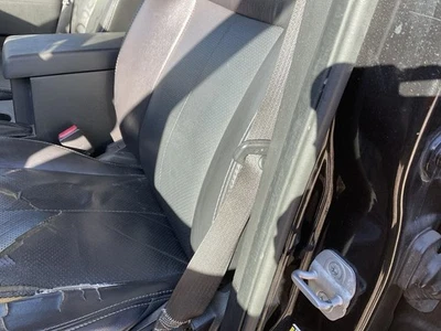 Seat Belt Front Bucket Seat Driver Retractor Fits 09-12 LIBERTY 5192479 Foto 1 de 4