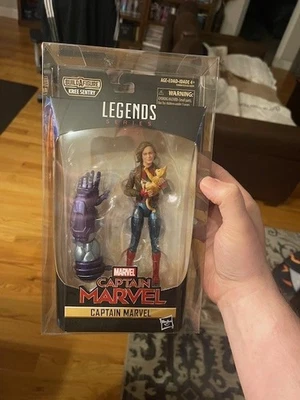 Figura de acción Hasbro Legends Series Marvel Captain Marvel 2018 nueva Foto 1 de 2